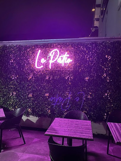 Le Patio, Bar aux Rousses