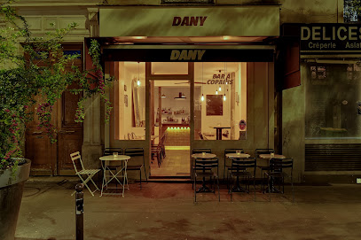 Dany, Bar à Paris 10