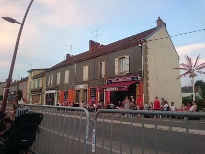 larizonya, Bar à Digoin