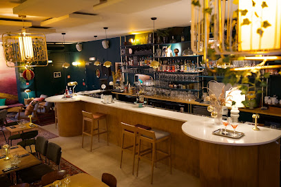 Le Bistrot Des Cinéastes - Bar Speakeasy, Bar à Paris 17