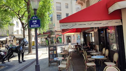 Bar Brasserie La Piscine, Bar à Paris 18