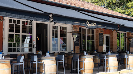 Club Paradiso Pyla, Bar à la Teste-de-Buch