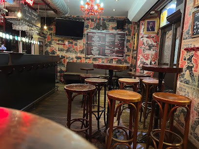 Le Hasard, Bar à Grenoble