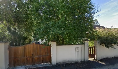 Héli Club De Paris, Bar à Seugy