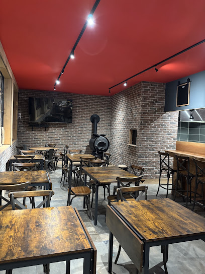 Le Bar A Viande De La Halle, Bar à Lorris