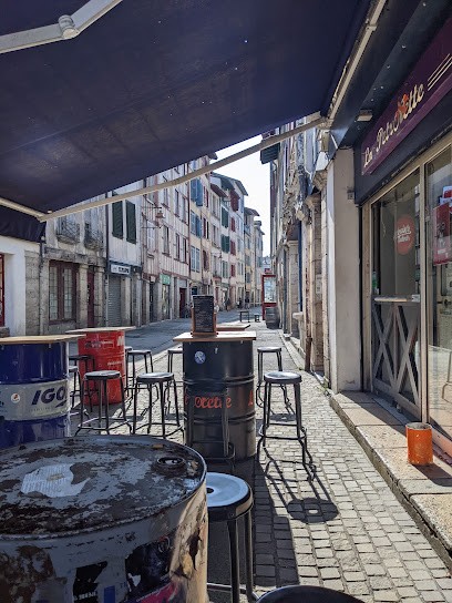 La Pétrolette, Bar à Bayonne