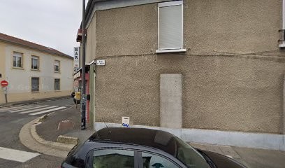 D'Oria Evelyne, Bar à Ivry-sur-Seine