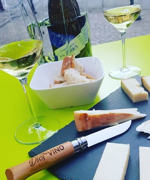 DiotVino - Caviste - Bar à Vins, Bar à Saint-Jean-de-Maurienne