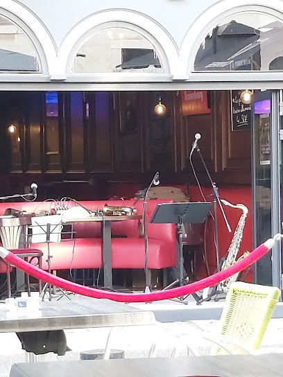 Le Brighton, Bar à Dijon