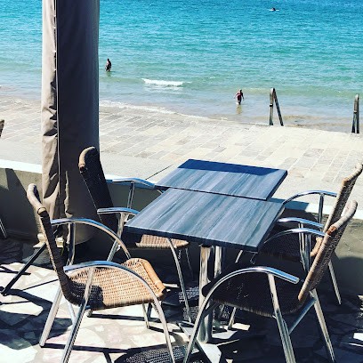 Bar -Terrasse De L'Hôtel Kyriad Saint-Malo Plage, Bar à Saint-Malo
