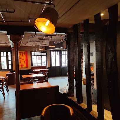Café des Artistes, Bar à Saint-Hilaire-du-Harcouët