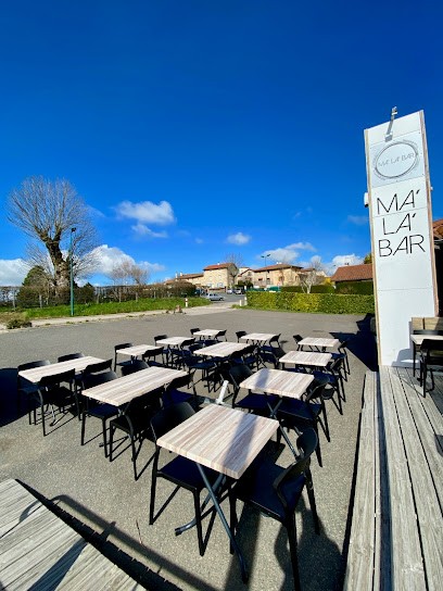 MA'LA'BAR, Bar aux Sauvages