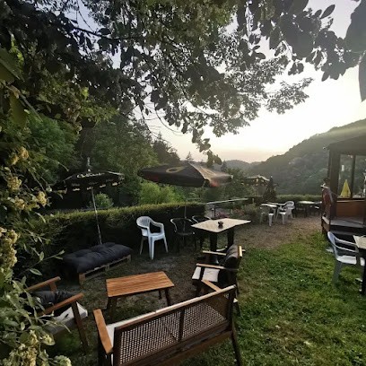 La Guitoune_gimeloise, Bar à Gimel-les-Cascades