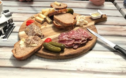 Chez Mistinguette, Bar à Henrichemont