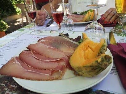 Toussaint Max, Bar à Corre