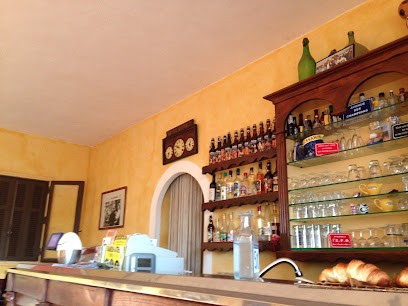 Bar U Giallu, Bar à Luri