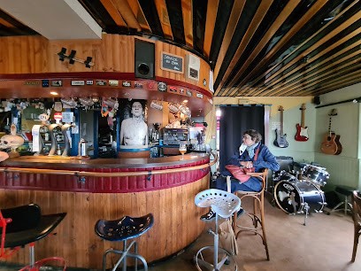 Le Velvet Cafe, Bar à Santec