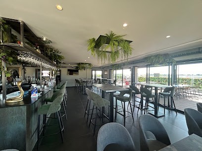 RoofTipTop, Bar à Éguilles