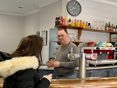 Le Clémenceau, Bar à Vernon