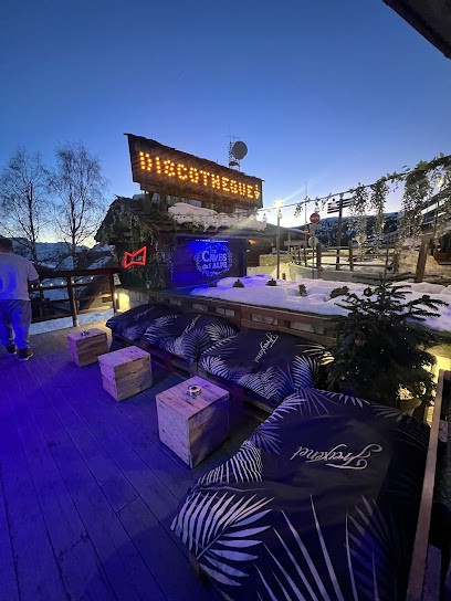 Les Caves De L'Alpe, Bar à Huez