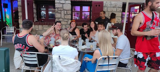 Au petit quinquin, Bar à Maule