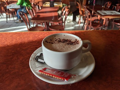 Le Stiff café, Bar à Landerneau