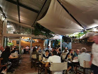 L'usine A Gaz, Bar à Cuers