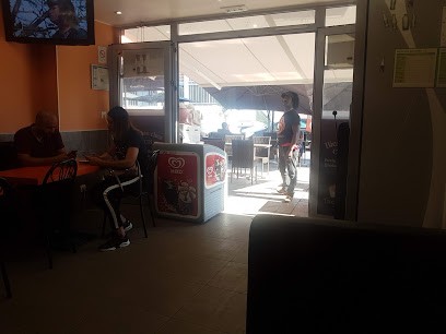 Mks, Bar à Corbeil-Essonnes