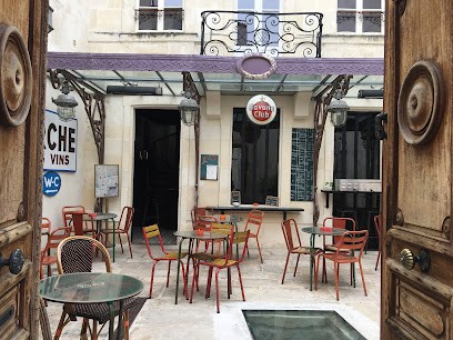 L'IMPREVU, Bar à La Rochelle