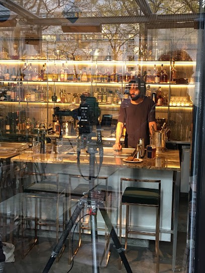 LA COMMUNE, Bar à Paris 20