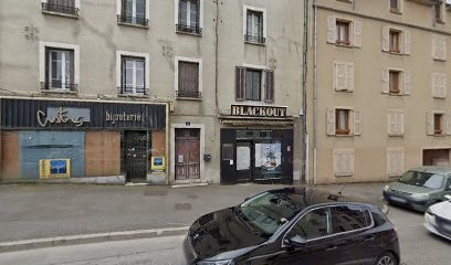 Blackout, Bar à Rodez