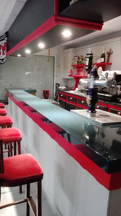 Chapron Pascal Dit Popeye, Bar à Plaintel