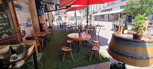 La Barrica Des Halles, Bar à Millau
