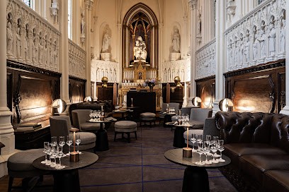 Monastic Bar, Bar à Issy-les-Moulineaux