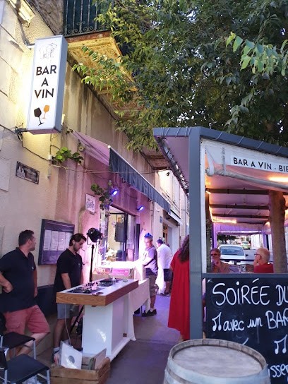 L'Ours Bar à Vin, Bar à Lauris