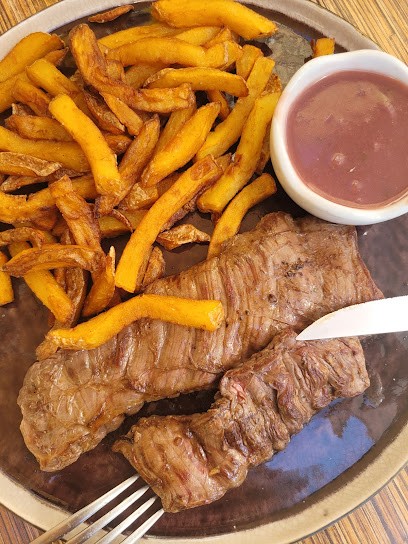 Bar à L’Essentiel, Bar à Connaux