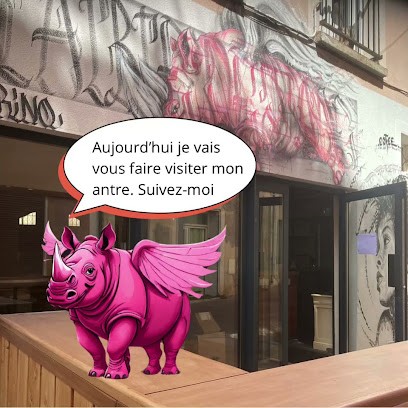 Au Rhinocéroze, Bar à Mèze