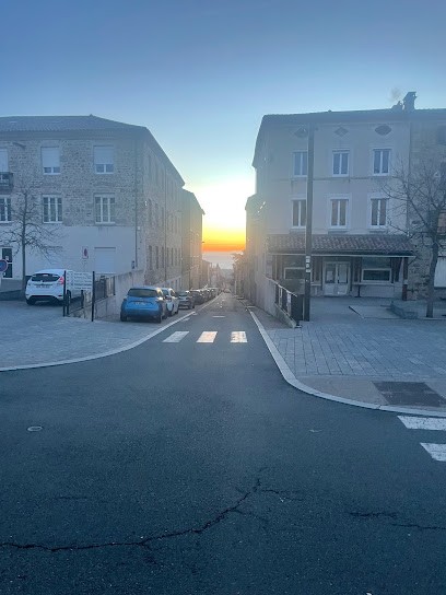 pmu Au p'tit galop, Bar à Pélussin