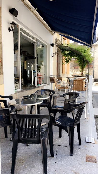 Café Courrech, Bar à Vabre