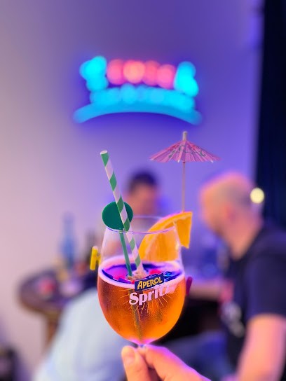 EMSE Karaoke Bar, Bar à Nice