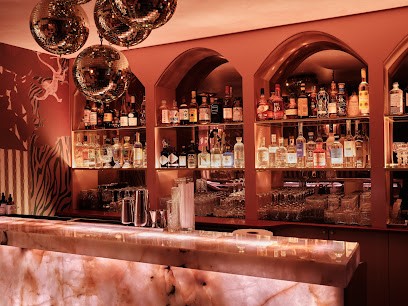 Yagō, Bar à Paris 09