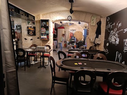 L'as Qui Court, Bar à Niort