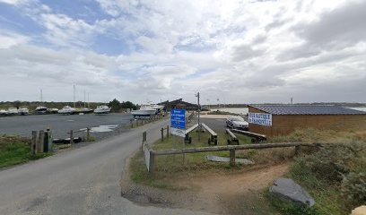 Club House - Club Nautique De Merville-Franceville, Bar à Merville-Franceville-Plage