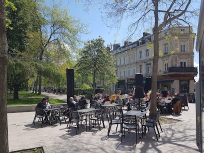 Square café, Bar à Amiens