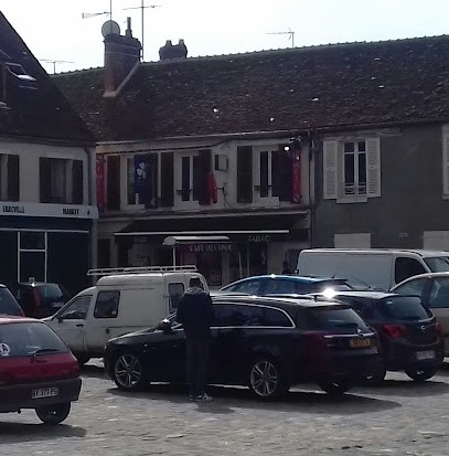 Café Des Sports, Bar à Égreville