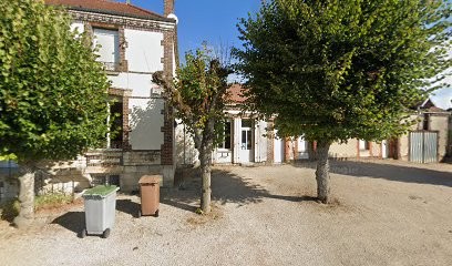 le pelican, Bar à Verrières