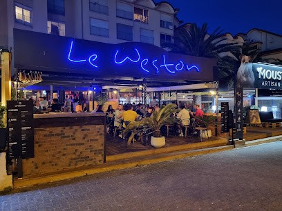 Le Weston, Bar à Gruissan