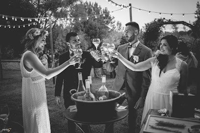 Amis Dit Vins, Bar à Saint-Laurent-des-Arbres