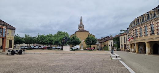 ASSOCIATION AUBERGE DE DARTAGNAN, Bar à Lupiac