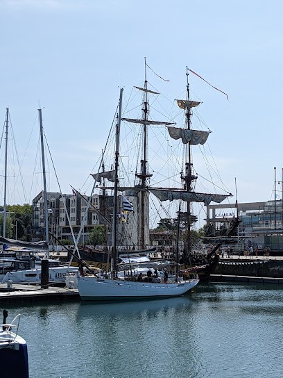 Au Bout Du Rouleau, Bar à La Rochelle